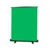 רקע ירוק לצילום רול אפ Green Screen 2.3m View Center רחב ומקצועי עם בסיס שחור.