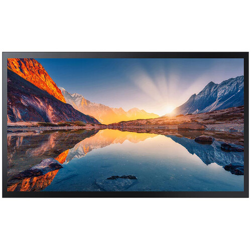 מסך מגע מקצועי Samsung QMB-T 55" 4K UHD QM55B-T מבית view center, מציג עיצוב תעשייתי דק, נקי ויוקרתי בעל שוליים סימטריים דקים. התמונה מציגה את פאנל הזכוכית בגימור מט (Non-Glare) המונע השתקפויות, המותאם להצבה אופקית או אנכית ומיועד לעמדות אינטראקטיביות, חדרי ישיבות חכמים ושילוט דיגיטלי מתקדם לעסקים.